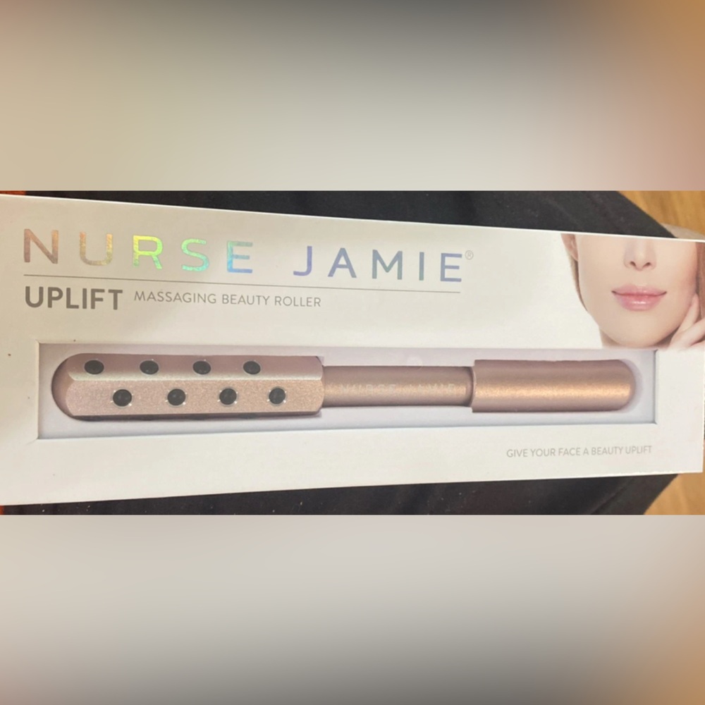 Nurse Jamie Uplift Massaging Beauty Roller Rose Gold ✨NIB✨
